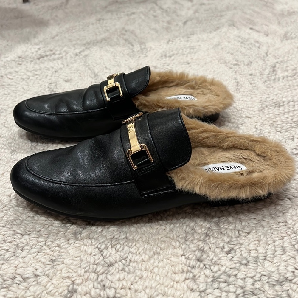 Steve Madden black mules, fur lined